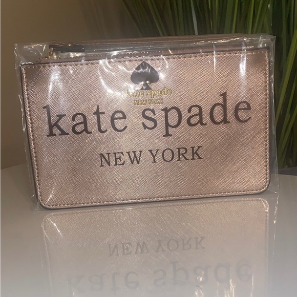 ♠️Kate Spade New York ♠️Wrist Wallet NWT! - Picture 4 of 5